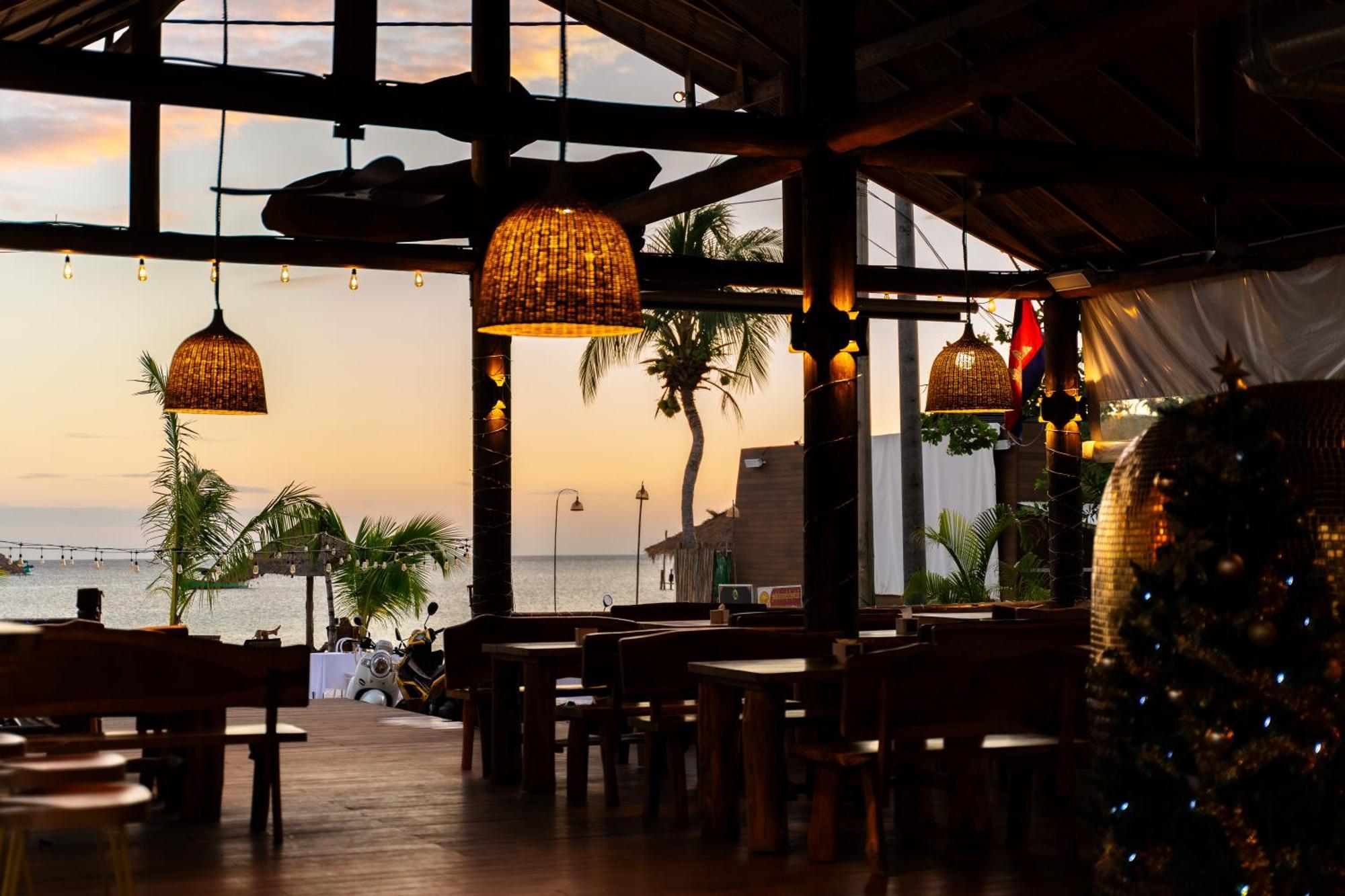 Golden Beach Resort Sok San Village Extérieur photo