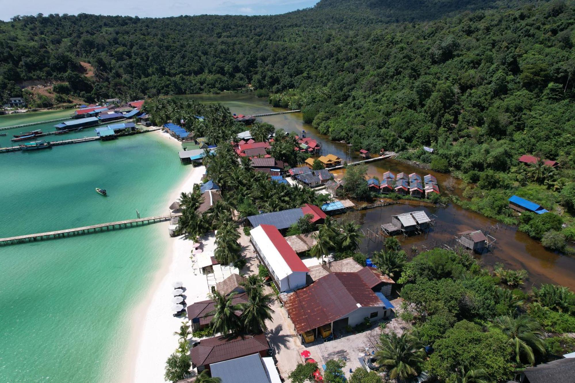Golden Beach Resort Sok San Village Extérieur photo